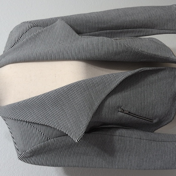 Premise Textured Black & White Striped Open Blazer Zippered Pockets Women Small - Picture 10 of 10